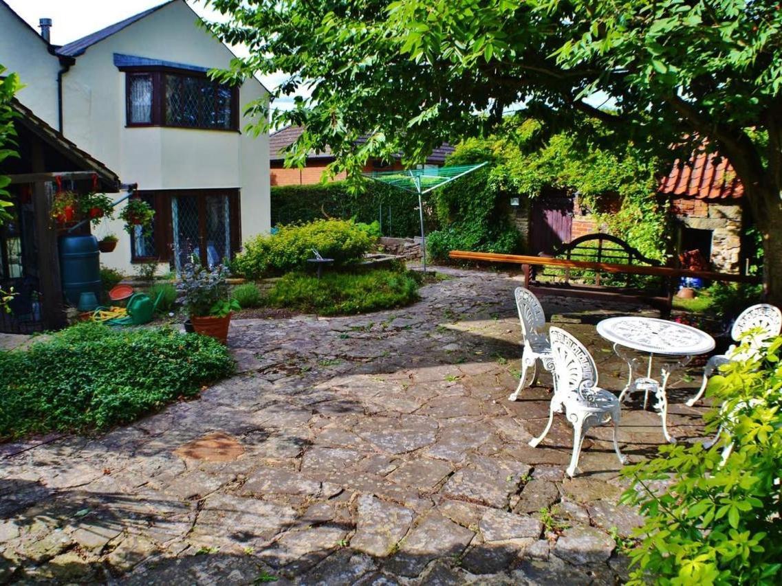 Church Villa B&B Chesterfield Exteriör bild